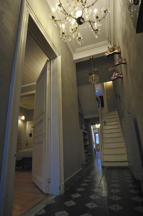 La Tete Ailleurs Hotel Durbuy Eksteriør billede
